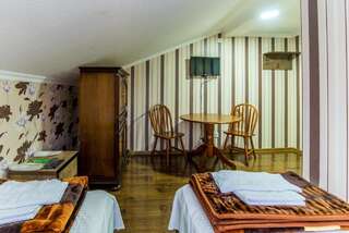 Отель HOTEL GUGLUX &WINE CELLAR Телави Просторный двухместный номер с 2 отдельными кроватями-2